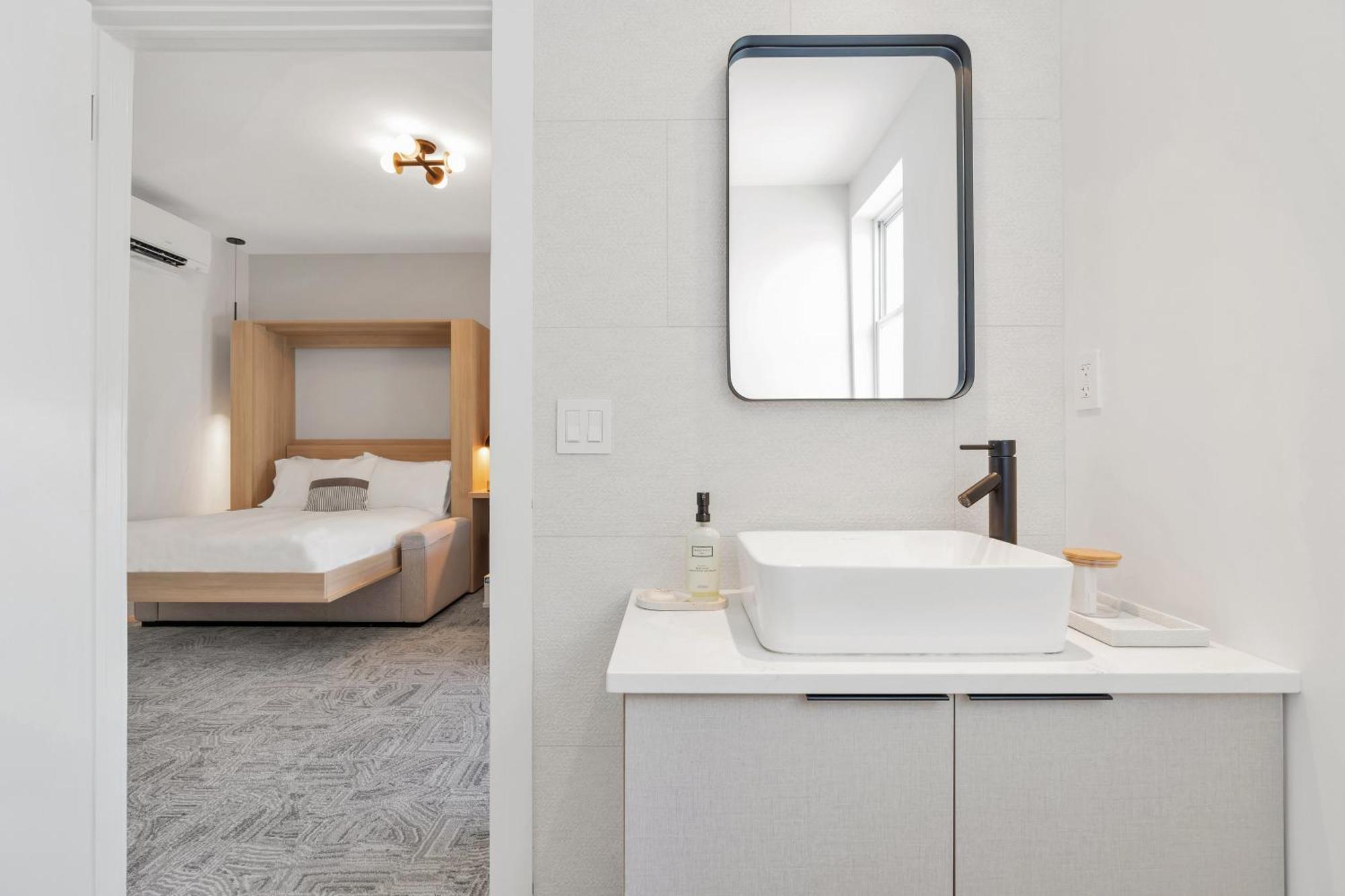 The St Laurent Guest Rooms Asbury Park Εξωτερικό φωτογραφία