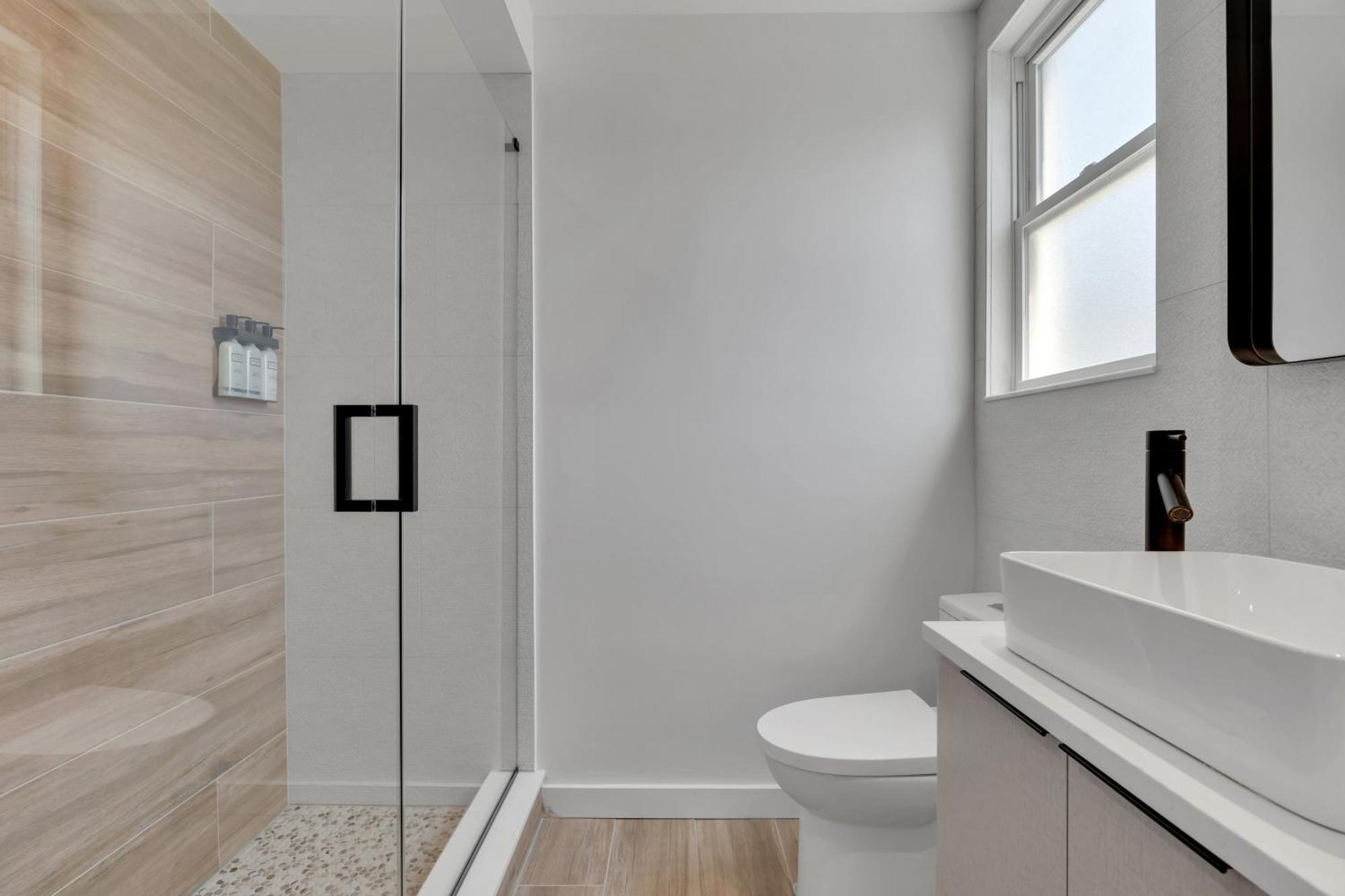 The St Laurent Guest Rooms Asbury Park Εξωτερικό φωτογραφία